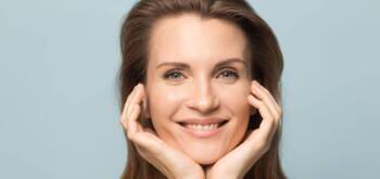Les injections d’acide hyaluronique pour rajeunir son visage | Centre Laserio | Paris 8